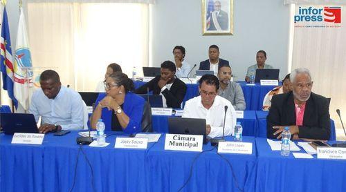 Ilha do Sal: Revisão do regimento da Assembleia Municipal aprovada com divergências