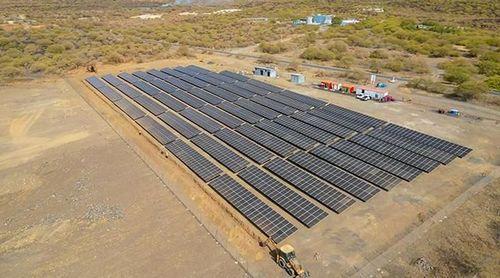 Santo Antão: Instalação da central fotovoltaica de 1,2 megawatt na recta final –  Governo