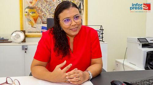 Janine Lélis revela-se uma mulher de luta cujo compromisso com a vida é ser feliz (c/áudio)
