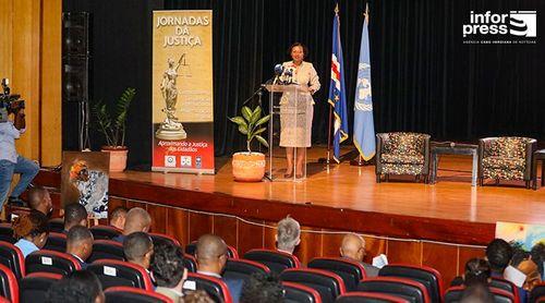 La ministre de la Justice souligne les progrès et les défis de la modernisation du système judiciaire du Cabo Verde