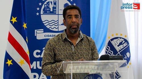 Mundial2026: Câmara da Praia lança concurso para pintar os bairros da capital em apoio aos Tubarões Azuis