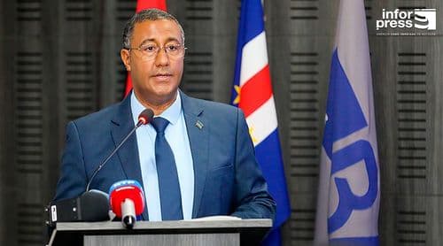 Ministro incentiva empresários a transformar afinidade secular em espaço robusto de investimento (c/áudio)
