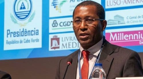 Primeiro-ministro confirma proposta de Júlio Martins para procurador-geral da República