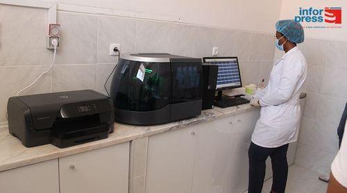Hospital Agostinho Neto inaugura primeiro laboratório público de eletroforese em Cabo Verde