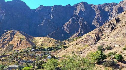 Porto Novo: Famílias em Lagoa da Ribeira das Patas clamam pela reabertura do emprego público