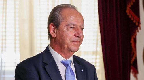 Ex-PM maltês instiga Cabo Verde a investir nos jovens e fazer do sector tecnológico uma prioridade