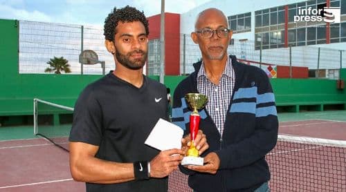 Ilha do Sal: Leonel Leite vence Torneio Semana da República na modalidade de ténis