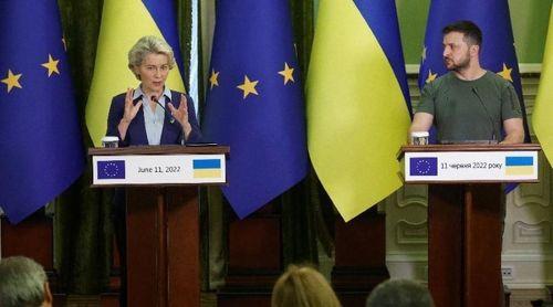 Presidente ucraniano pede que Europa mostre unidade e apela a cessar-fogo