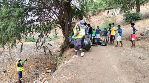 Santa Cruz: Campanha de limpeza, feira de saúde e conversa aberta mobilizam comunidade de Ribeira Seca