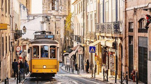 Portugal: Jornal Público debate língua portuguesa em conferência dos seus 35 anos e 50 anos da independência dos PALOP