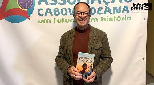 Portugal: Henrique Levy homenageia mulheres cabo-verdianas em romance premiado “Os Pássaros de Dódóia” (c/áudio)