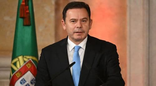 Legislativas2026: Primeiro-ministro de Portugal felicita líder do PAICV e saúda "apego democrático"