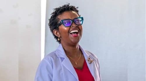 Mana Guta: “Escrevo para continuar a ser eu, recuperar o equilíbrio e manter-me lúcida”