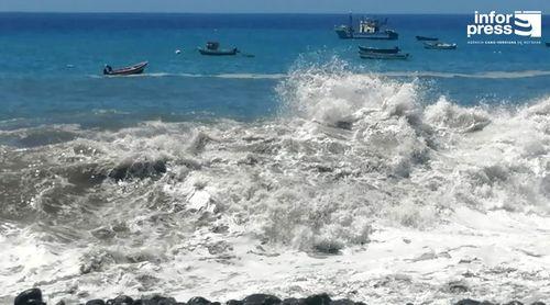 Ribeira Grande: Mar bravo obriga câmara a adiar concurso de pesca de bote em alusão ao Dia Nacional do Pescador 