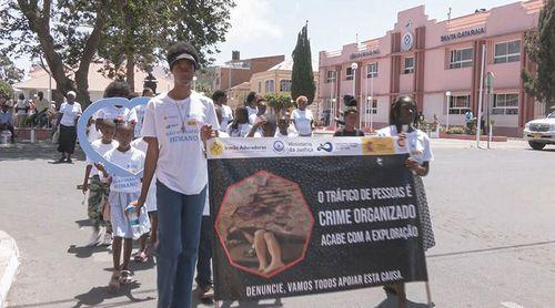 Santa Catarina promove marcha de sensibilização contra o tráfico de pessoas