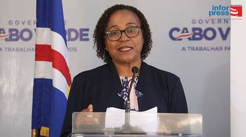 Ébola: Cabo Verde cria equipa multissetorial e ativa alerta preventivo contra o vírus