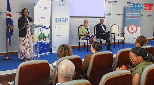 Ministro da Saúde alerta para vigilância apesar de zero casos de paludismo