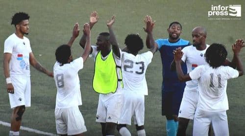 Futebol/Santiago Sul: Académica da Praia vence Relâmpago (1-0) e lidera à condição o campeonato 