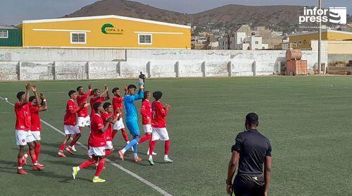 Futebol/São Vicente: Mindelense é bicampeão a três jornadas do fim do campeonato