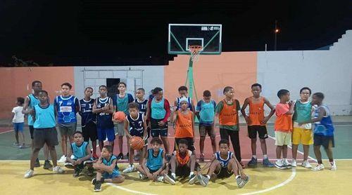Porto Novo: Liga infantil de basquetebol movimenta três dezenas de crianças 