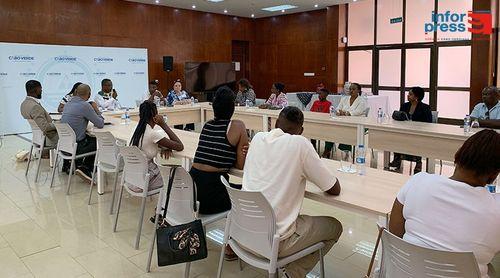 Ministério das Comunidades recebe delegação de cabo-verdianos residentes em Nice, França