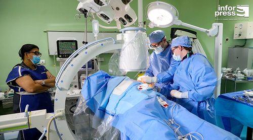 Missões médicas do projeto Continuidade dos EUA reforçam saúde em Cabo Verde com tecnologia de ponta