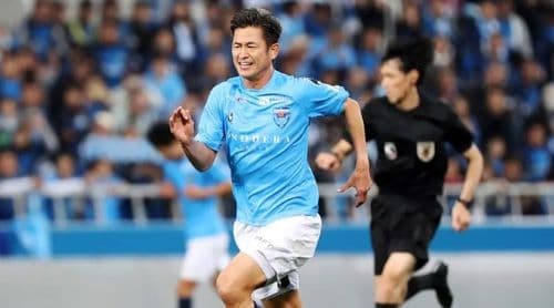 Futebol: Kazuyoshi Miura bisa aos 59 anos e entra para a história do futebol japonês
