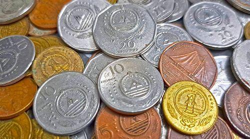 Bancos comerciais dizem ter recebido moedas do Banco Central mas em quantidade reduzida