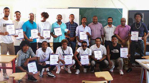 Porto Novo/Época balnear: Município forma 15 novos nadadores salvadores