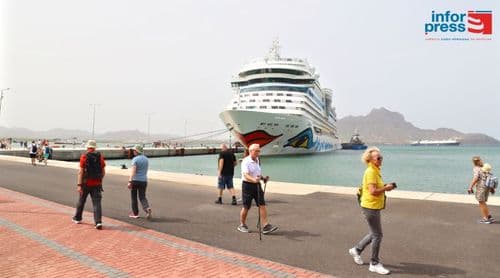 São Vicente: Enapor va réaliser une étude sur l’impact des croisières sur l’économie locale