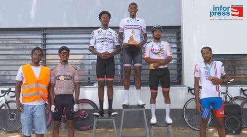 Ciclismo/São Vicente: Nélio Cruz quer revalidar título nacional e manter troféu na ilha