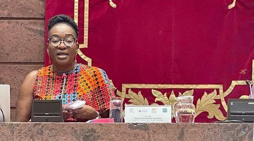 Activista africana denúncia riscos acrescidos das mulheres migrantes que fogem de conflitos e abusos