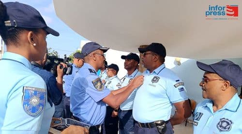 Ilha do Sal: Polícia Nacional reforça contingente com 51 novos agentes e promove ascensão de graduados