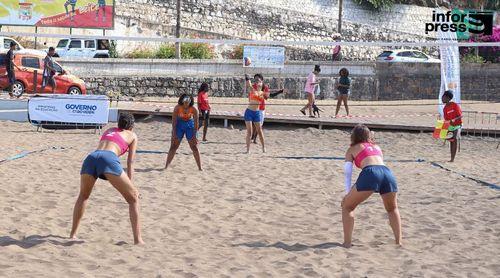 Olimpíadas do Desporto Escolar’2026: Escola Suzete Delgado entra a vencer com triunfos no voleibol de praia