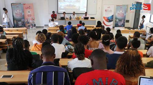 Uni-CV prorroga candidaturas de bolsas Erasmus+ para Portugal