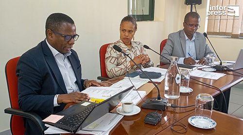 Governo descarta mudança nas taxas aplicadas nas alfândegas