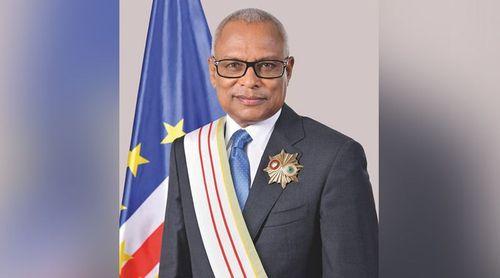 Presidente da República felicita homólogo e povo russo pelo Dia Nacional