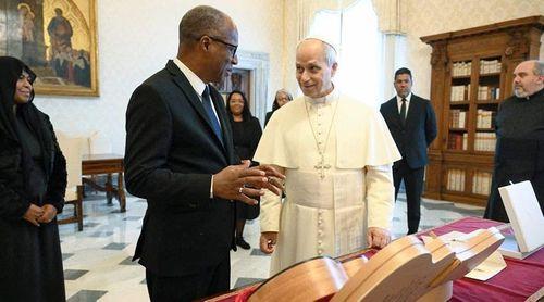 Primeiro-ministro destaca relações Igreja-Estado após audiência com Papa Leão XIV
