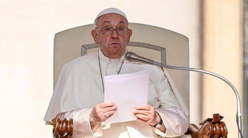 Papa alerta que aumento de suicídio entre jovens é "sinal de mal-estar preocupante"
