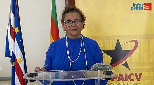 Parlamento: PAICV critica remodelação governamental por ausência de paridade