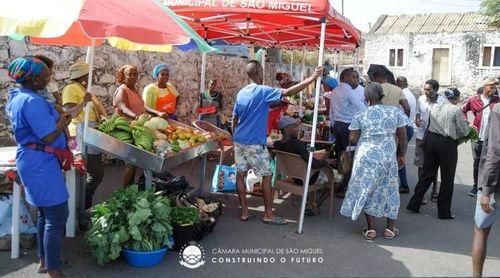 Santiago Norte: Municípios promovem mais uma feira com produtos típicos para tradicional almoço de Cinzas