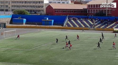 Futebol/São Vicente: Mindelense destrona Académica à goleada (5-0) e passa liderar com o Derby