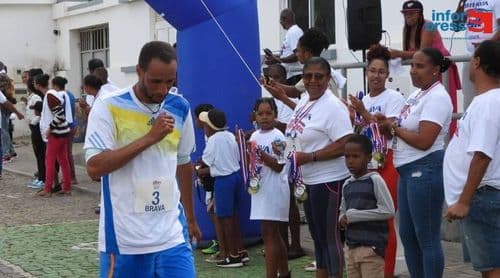 Brava: José da Luz e Celma Soares vencem primeira edição da corrida “Brava Cabovedeans 5K”
