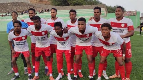 Futebol/São Nicolau: Ultramarina vence clássico frente ao Atlético e volta a liderança do campeonato