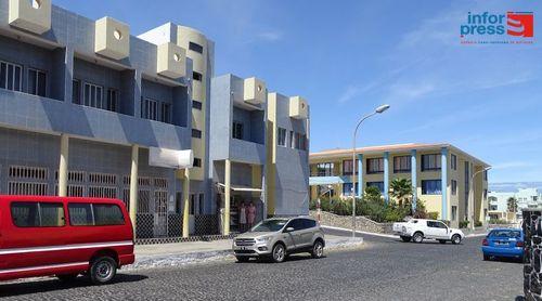 Porto Novo: Criação da biblioteca municipal abordada entre autarquia e Biblioteca Nacional de Cabo Verde 