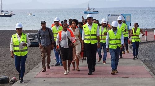 Porto Novo: Ministro garante que requalificação de asfaltagem da avenida Amílcar Cabral vai avançar
