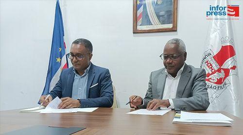 Fogo: Protocolo celebrado entre a US e câmara de São Filipe visa reforçar ensino superior na ilha – reitor