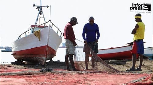 ROPA-CV promove campanha de limpeza costeira para reforçar aposta na pesca sustentável e na segurança alimentar