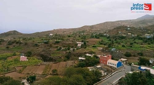 Porto Novo: Comunidades rurais queixam-se da ausência das emissões da rádio e televisão