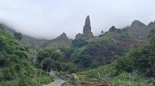 Autárquicas 2024/Ribeira Grande de Santo Antão: Candidatos intensificam acções de campanha com visitas e comícios populares